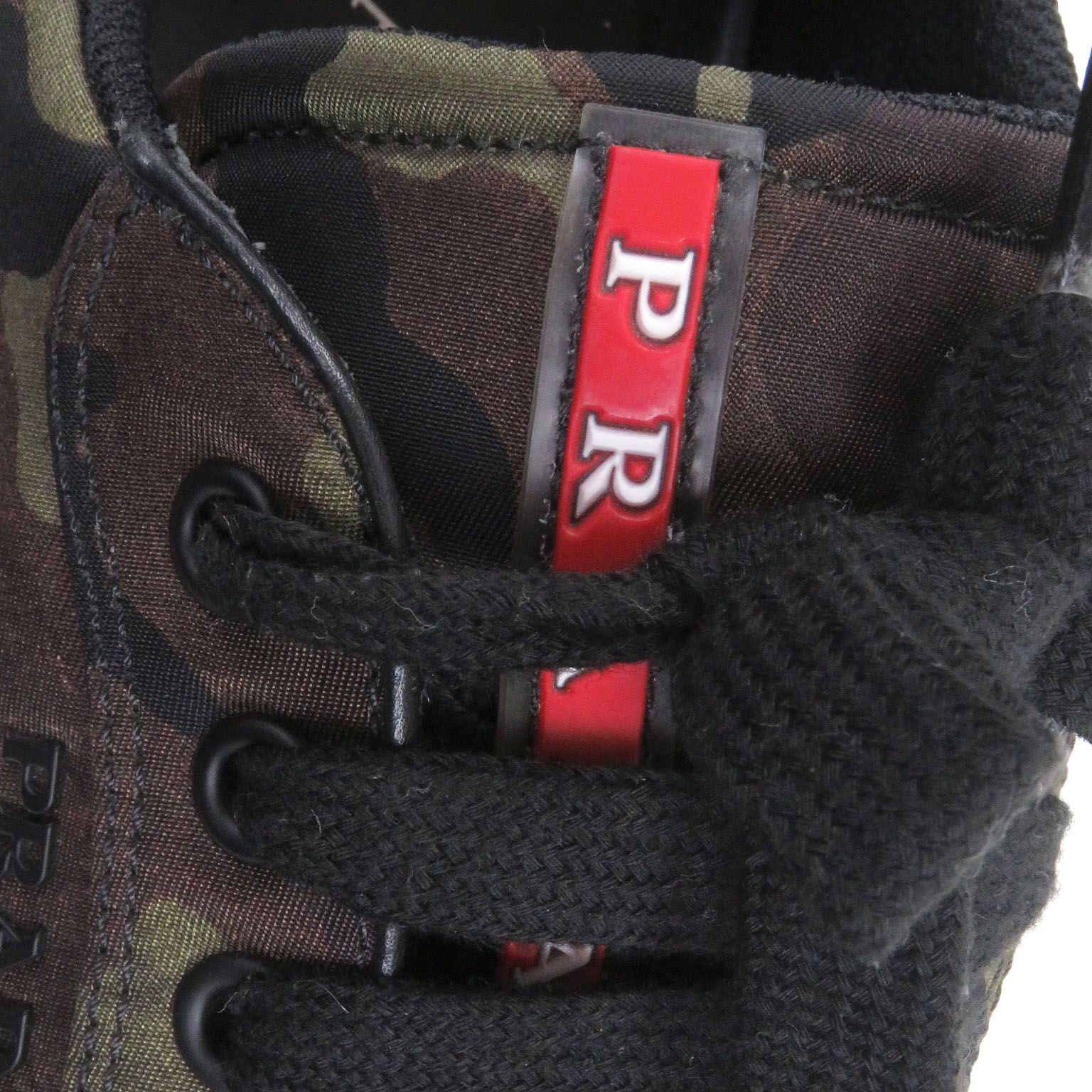 プラダ カモフラ柄