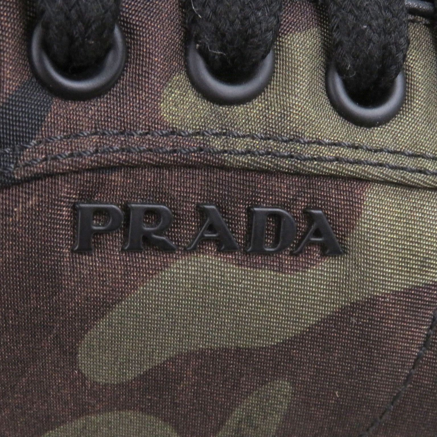 シューズ カーキ