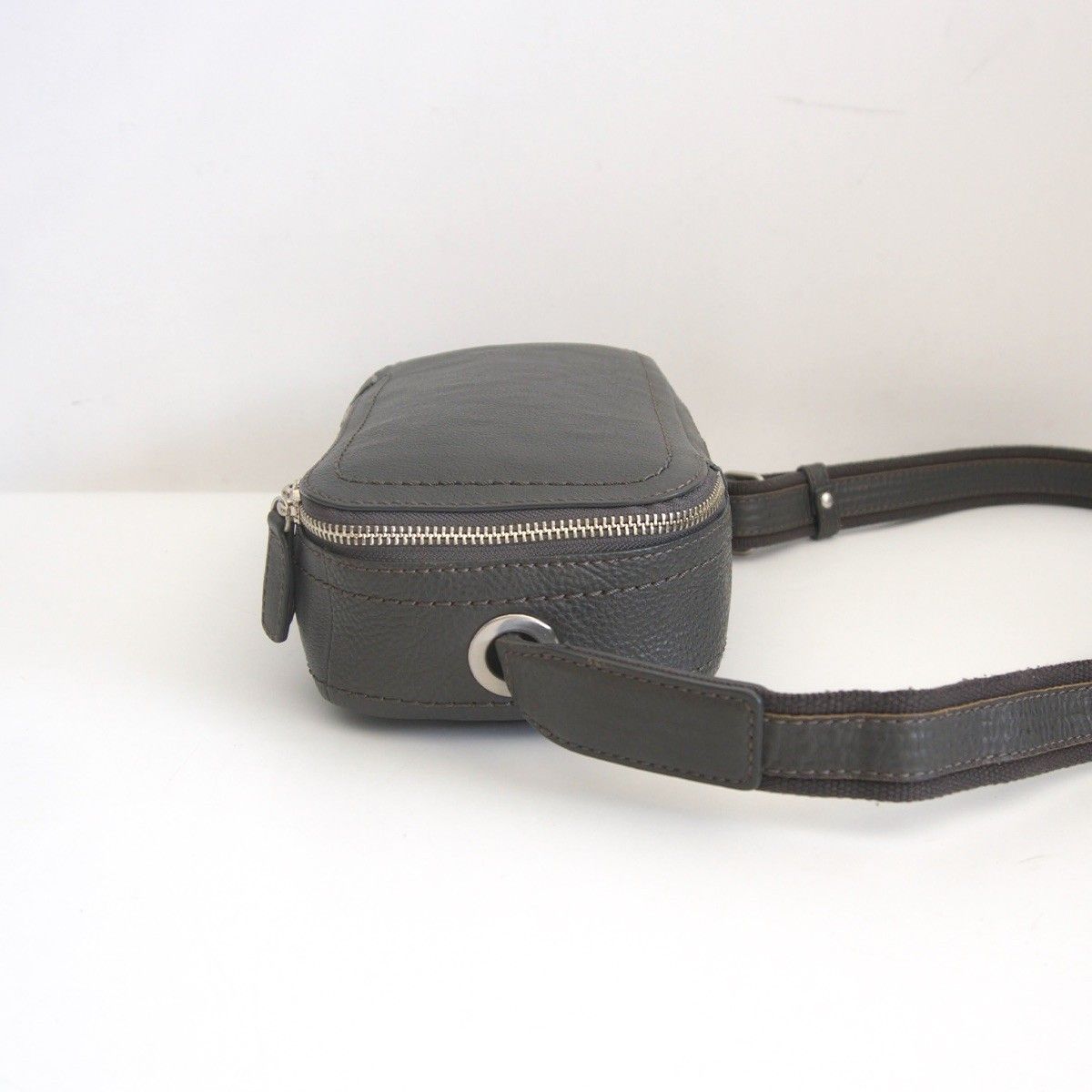 土屋鞄 トーンオイルヌメ