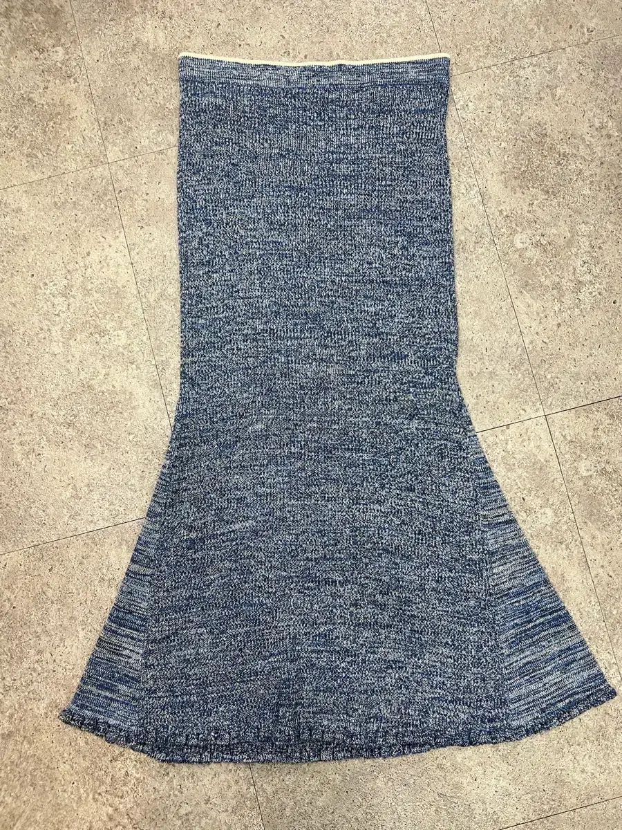 アーケット ARKET リー ブニティッド スカート