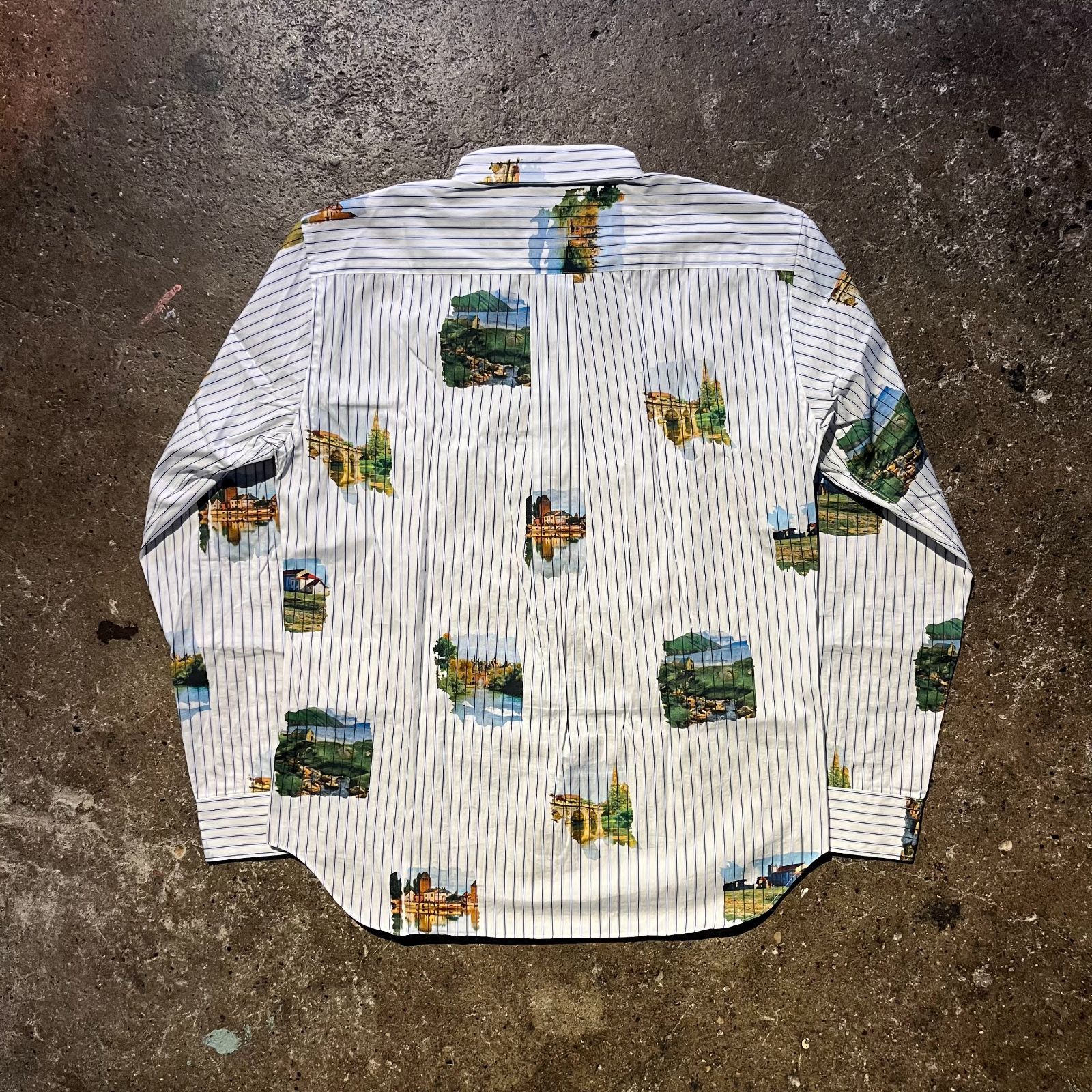 COMME des GARCONS HOMME(コムデギャルソンオム) AD2023 24SS 切替 L/S ストライプ シャツ メンズ JPN：S 【中古】【ブランド古着バズストア】 COMME des GARCONS HOMME DEUX 24ss 風景画プリントストライプシャツ S