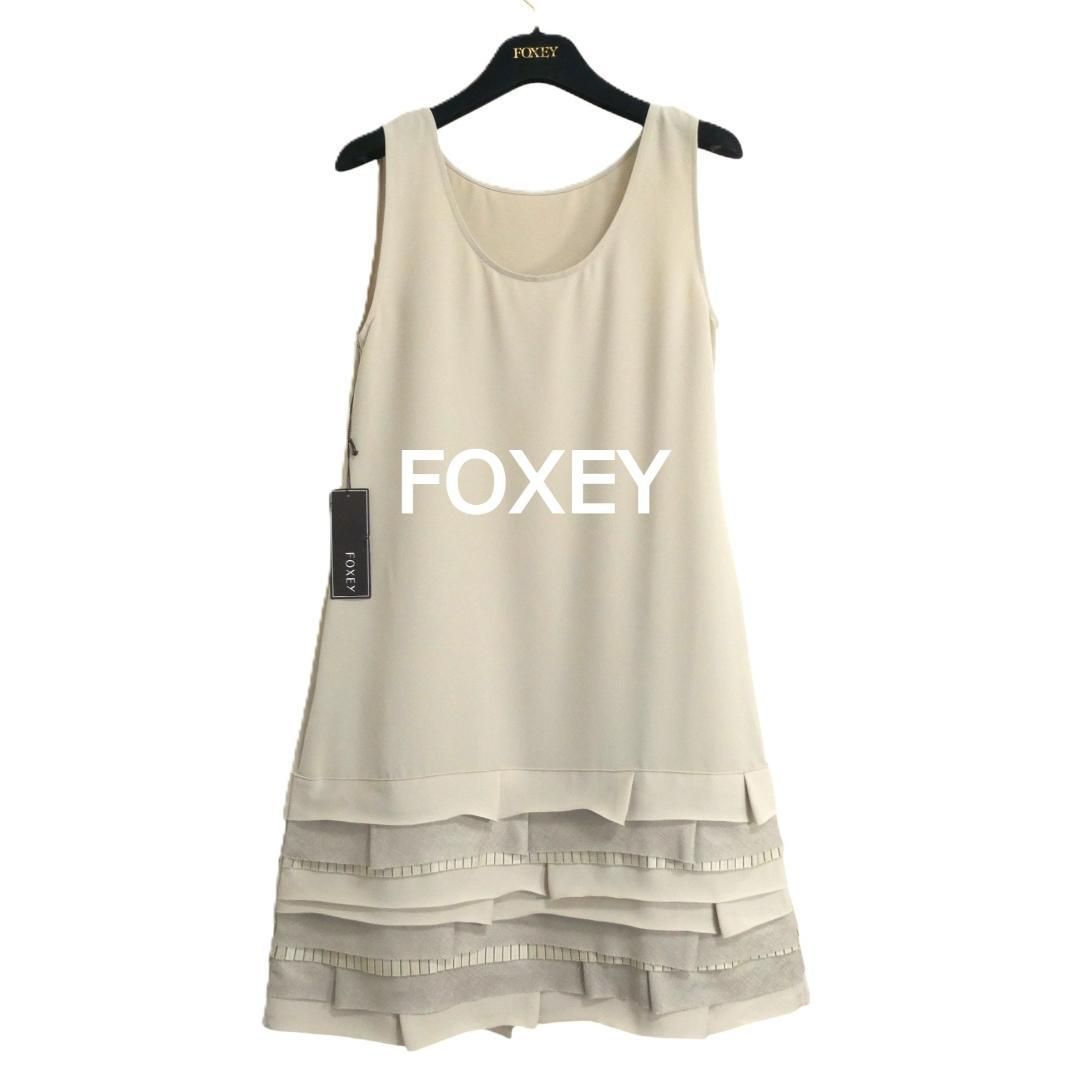 FOXEY フォクシーブティック サイズ40 ドレスリネンワッフル 膝丈 ティアード ノースリーブ ワンピース ドレス ベージュ レディース