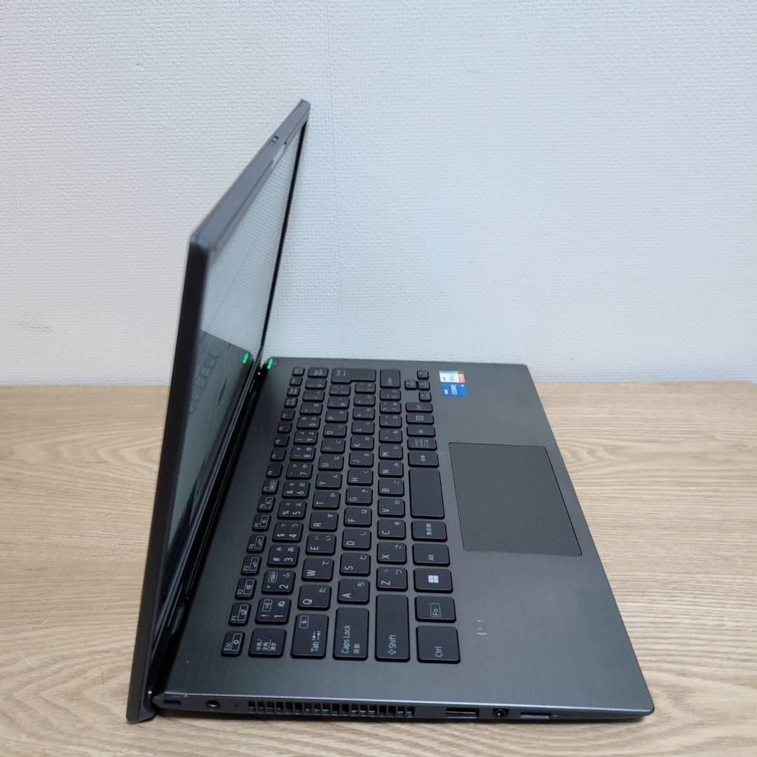 高性能国産PC VAIO i5 12世代 16G SSD256G 13.3インチ 高性能国産PC VAIO i5 12世代 16G SSD256G 13.3インチ 最高峰PC VAIO