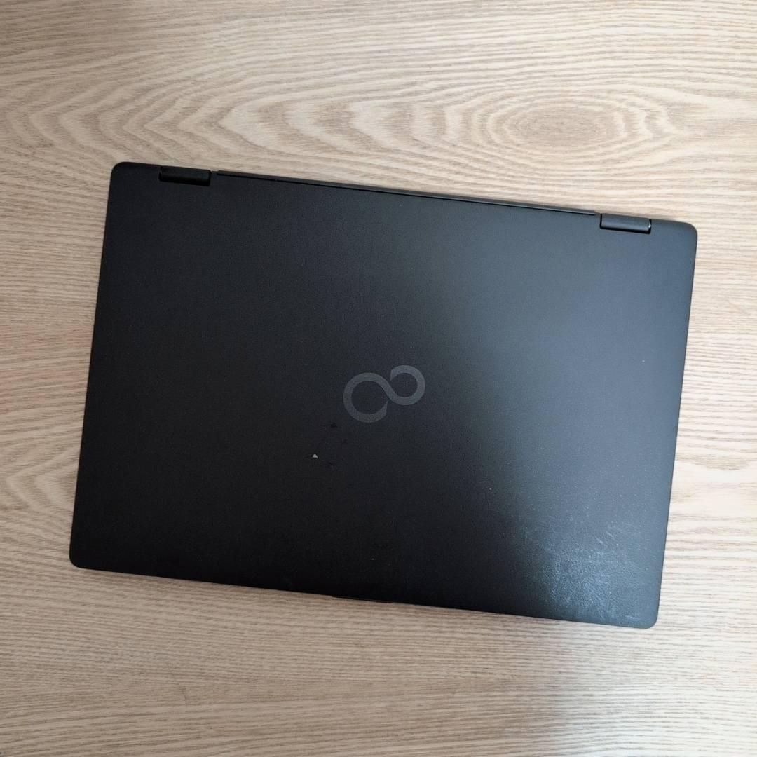 薄型軽量 2 in 1 PC 富士通 10世代 i 5 8 GB WPS Office付き 初心者にも 届いてすぐ使えます◎ マウスはおまけ♪ Y 118-A