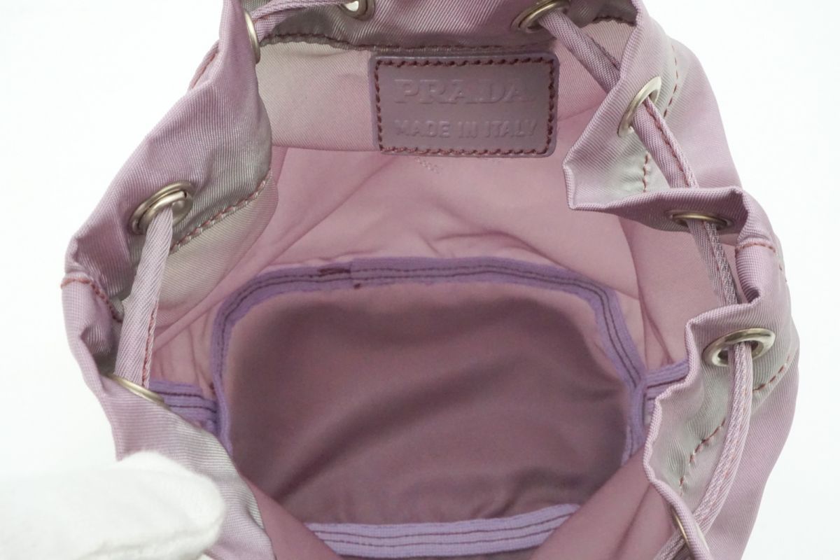 プラダ ミニ ハンドバッグ ポーチ 巾着 三角ロゴプレート ギャランティ
