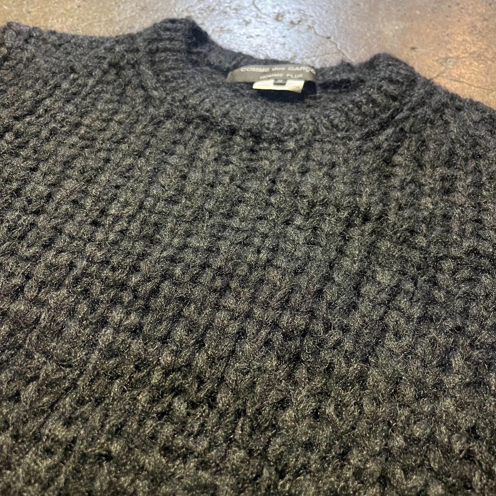 COMME des GARCONS HOMME PLUS 24aw クロップドローゲージニット M