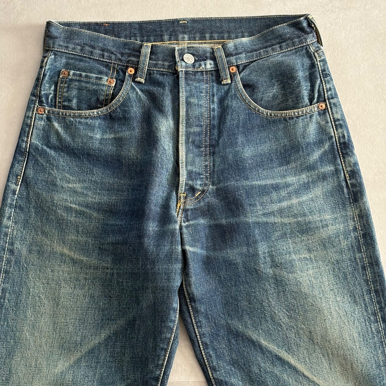 美品/90s/W34リーバイス 503BXX 赤耳セルビッジ bigE 日本製 リーバイス 503BXX 日本製 ヴィンテージ復刻 赤耳 ビッグE ヒゲ 90s