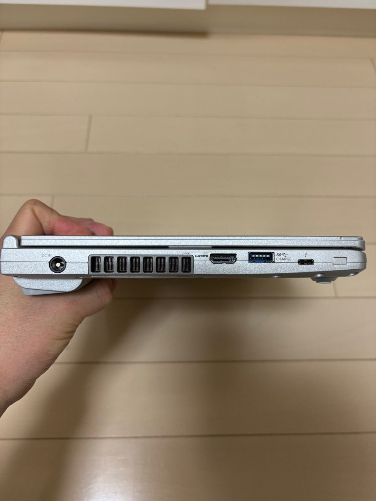 Panasonic Let's note SV9 CF-SV9 16GB 【良品/累積6200 Panasonic Let's note SV9 CF-SV9 16GB 【良品/累積6200