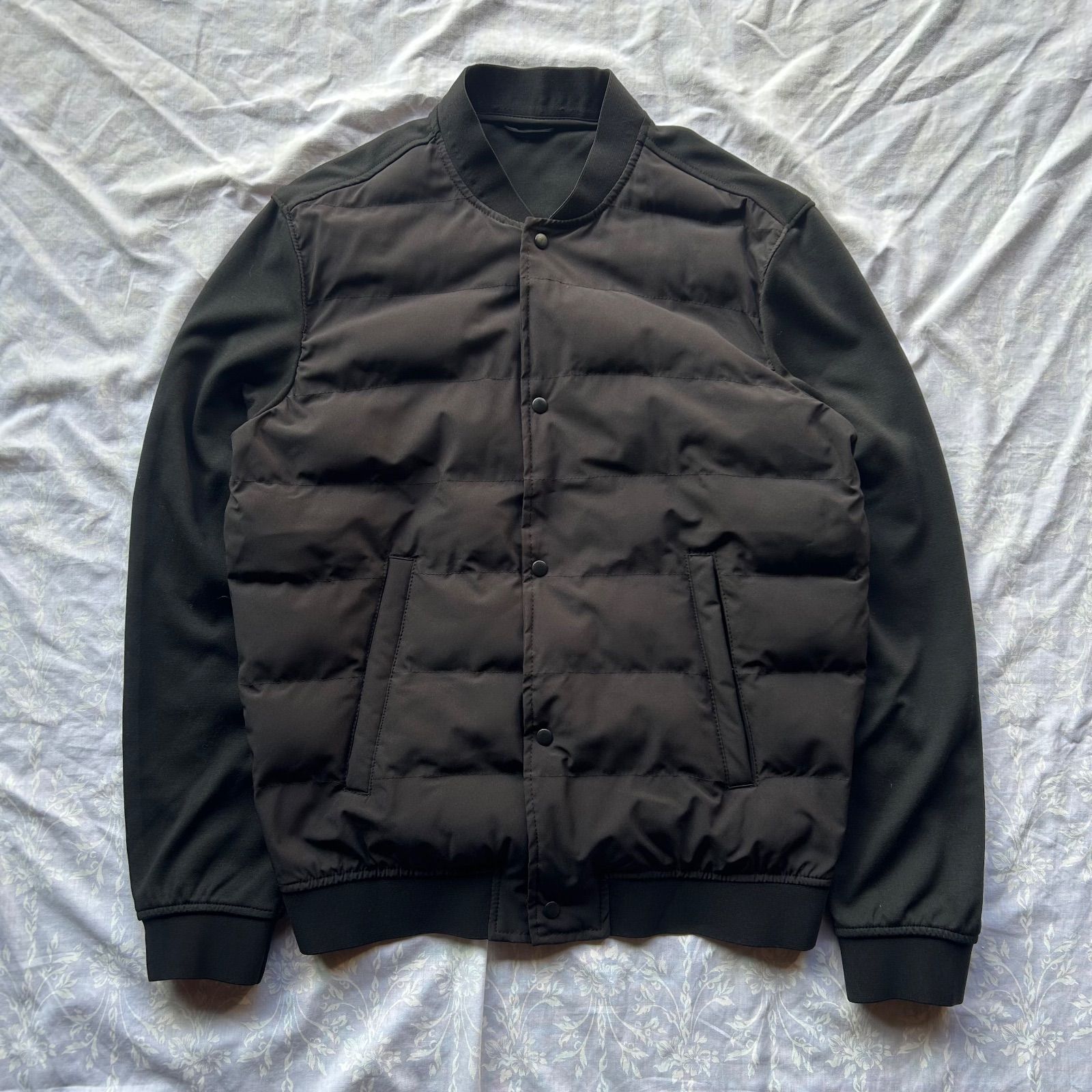 ZARA ザラ 短丈 中綿ボンバージャケット ブラック S ハイブリッド 異