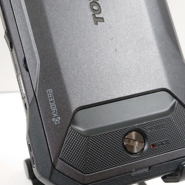 TORQUE 5G KYG01 au ブラック 送料無料 本体 c16143 【公式通販】