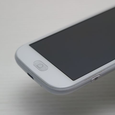  F 42 A らくらくスマートフォン ホワイト スマホ 白ロム 富士通 04000 スマートフォン本体 スマートフォン 携帯電話