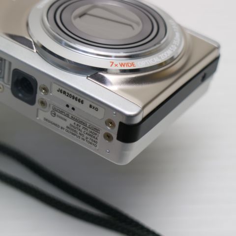 新品同様 μ-7040 チタニウムシルバー 即日発送 OLYMPUS デジカメ