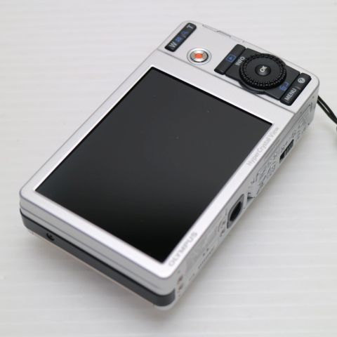 新品同様 μ-7040 チタニウムシルバー 即日発送 OLYMPUS デジカメ