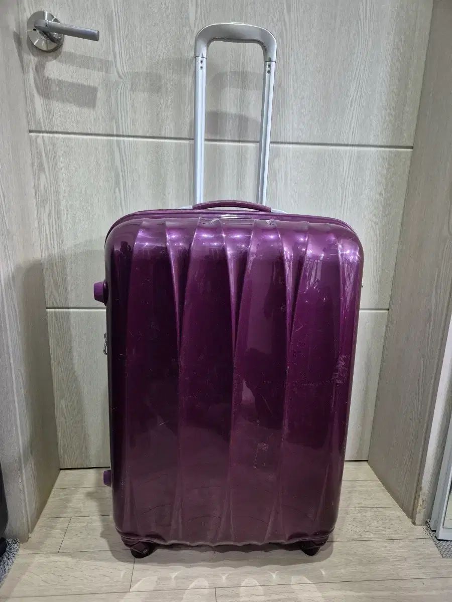 28インチ Samso nite AMERICAN TOURISTER 旅行用キャリー