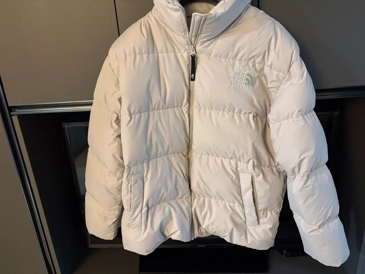 THE NORTH FACE ザノースフェイス アイボリー アイボリー色 ショートダウン