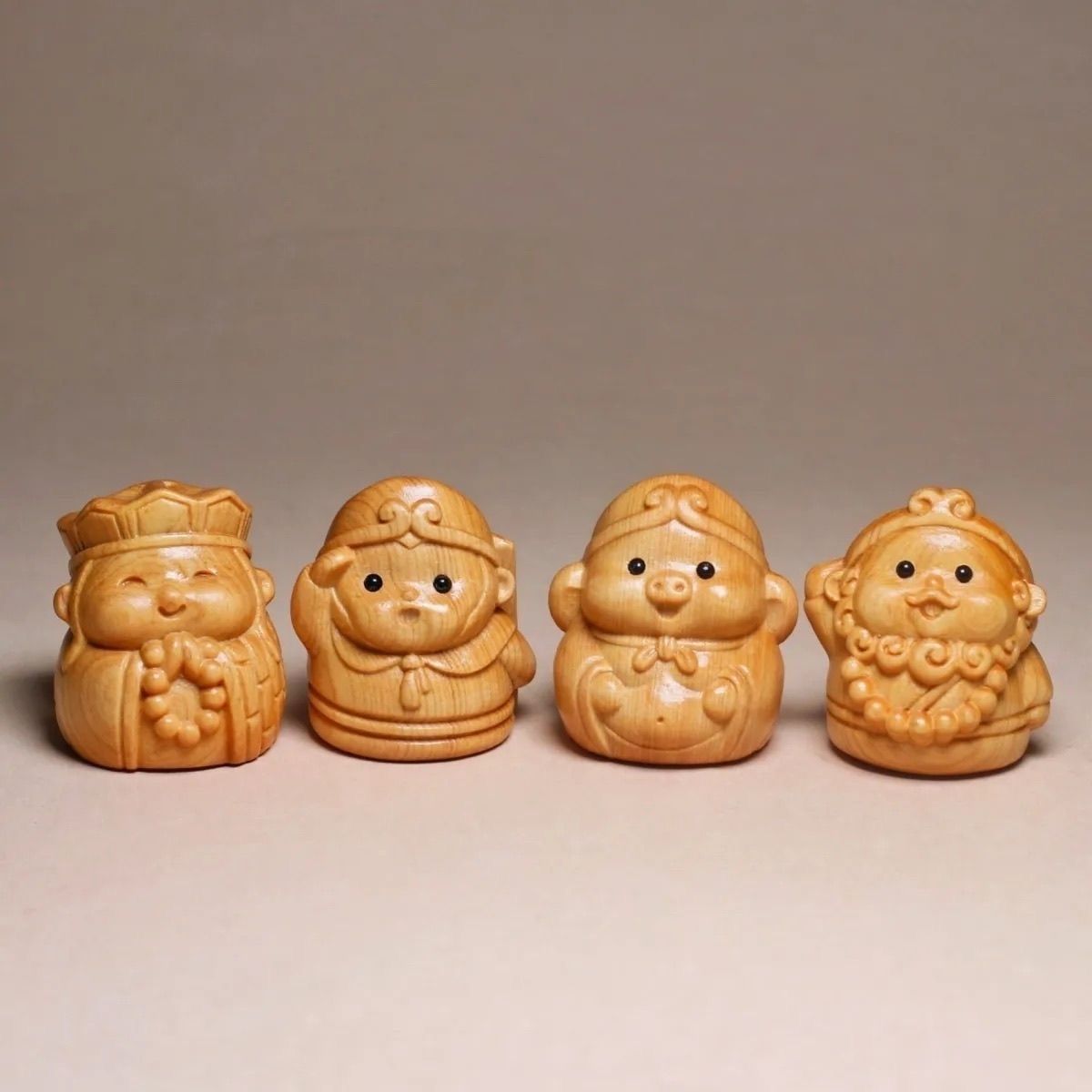 純手工彫刻 崖柏（がいぼく） 西遊記 孫悟空 三蔵法師 猪八戒 沙悟浄 4