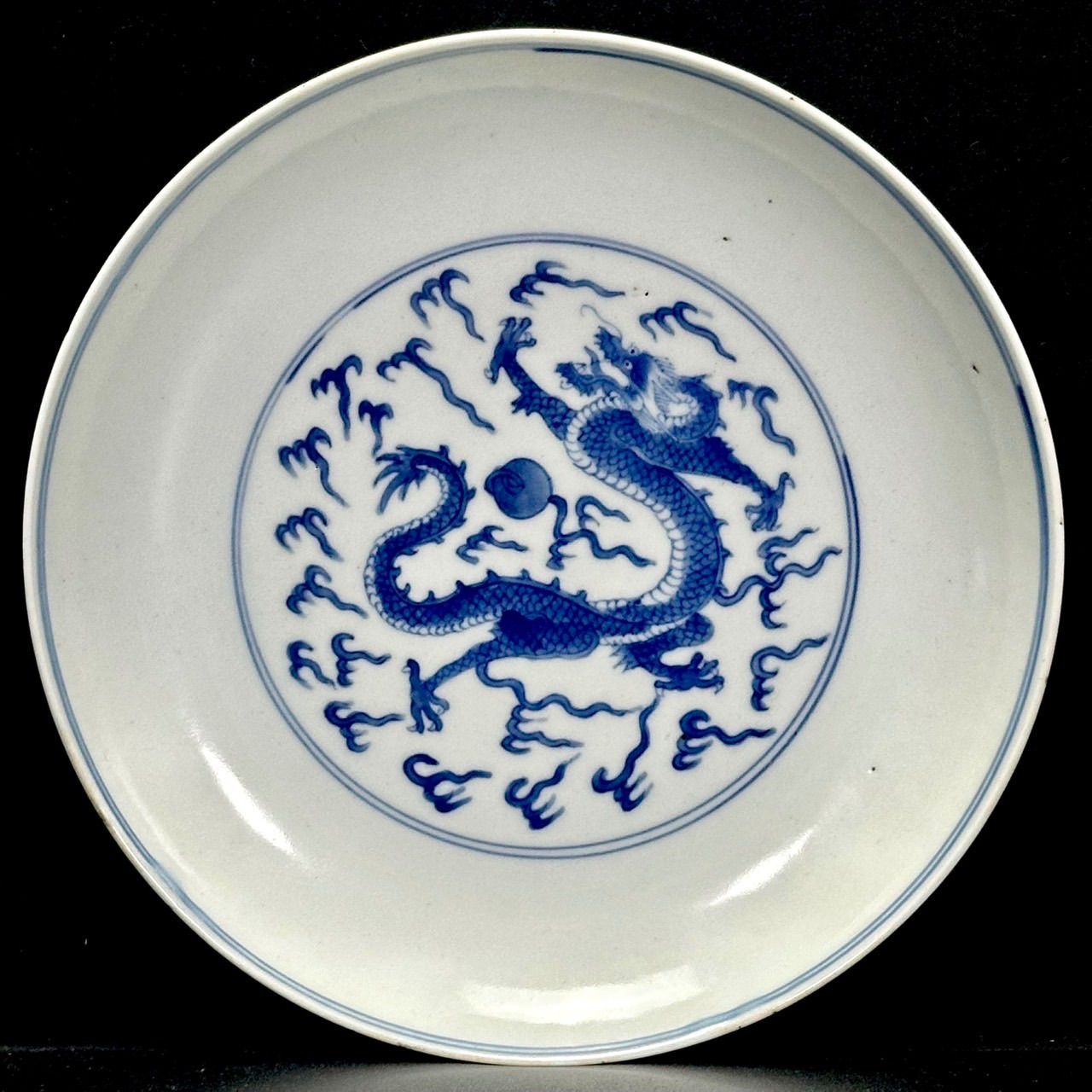 幽玄】清時代 中国古玩 大清乾隆年製 龍文白磁染付皿 中国美術 古