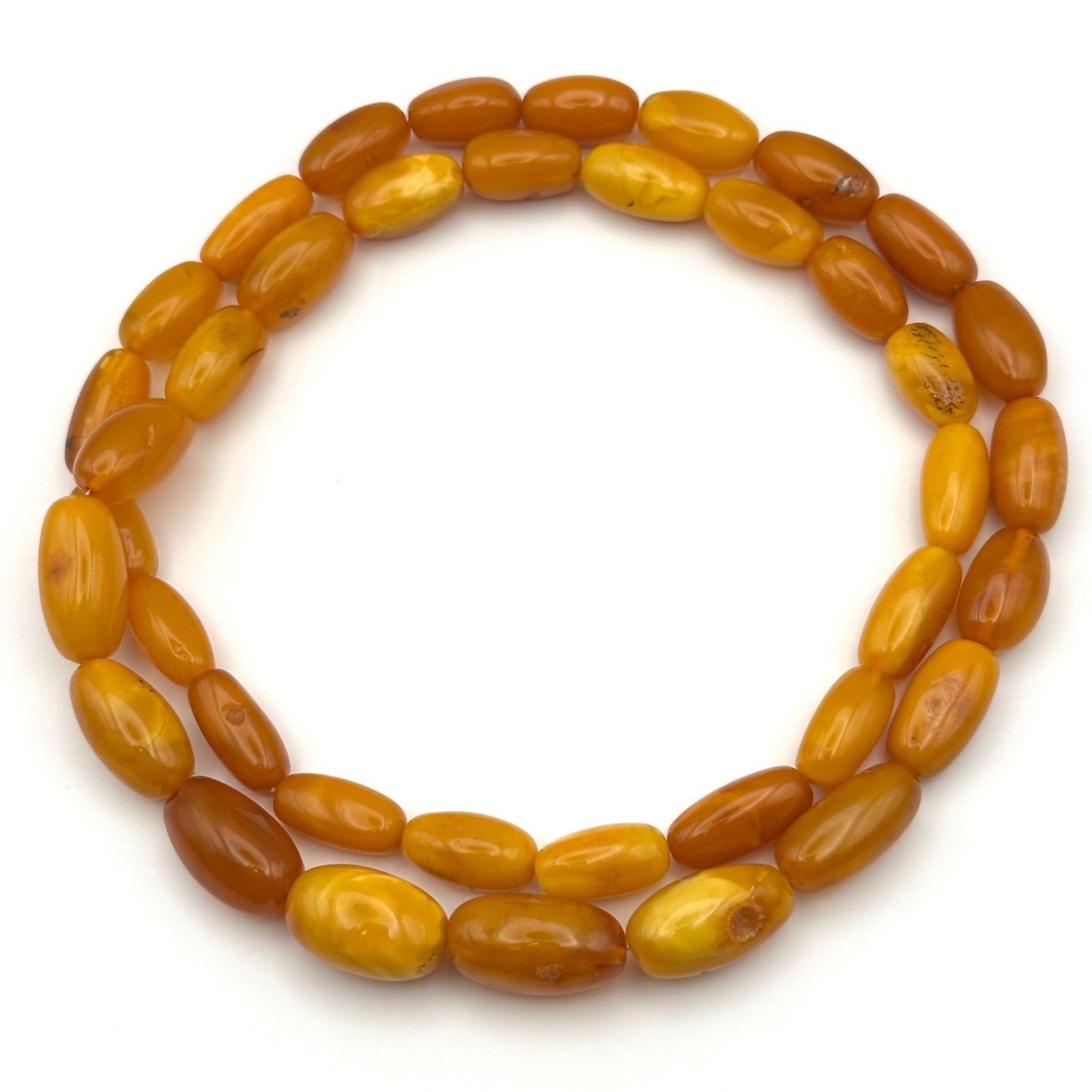 ロイヤルアンバー 蜜蝋琥珀 ネックレス - メルカリ