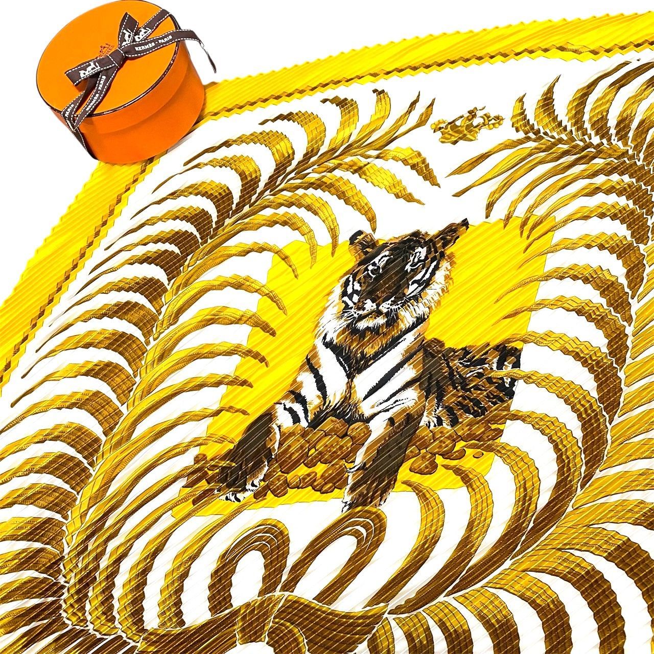 3787 HERMES エルメス プリーツカレ90 王者の虎 Tigre Royal イエロー