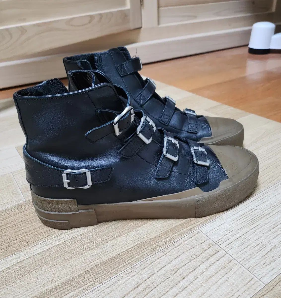 アッシュ 厚底 ハイトップ