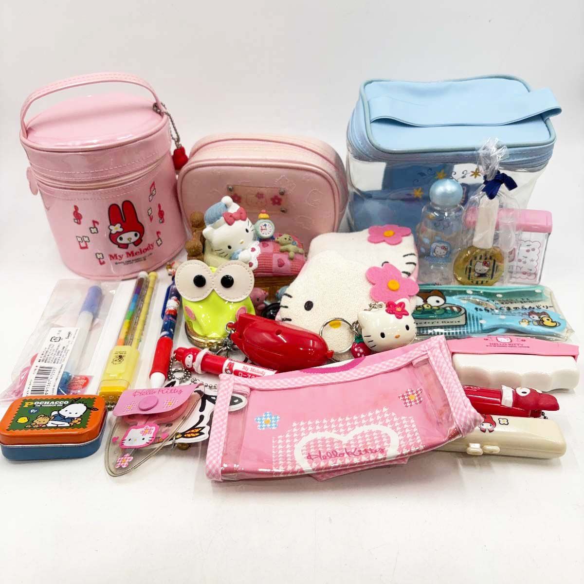 セット サンリオ ハローキティ 平成レトロ グッズまとめて ポリコモノイレ ポーチ マッサージ器 ペン キーホルダー 印鑑入れ ほか
