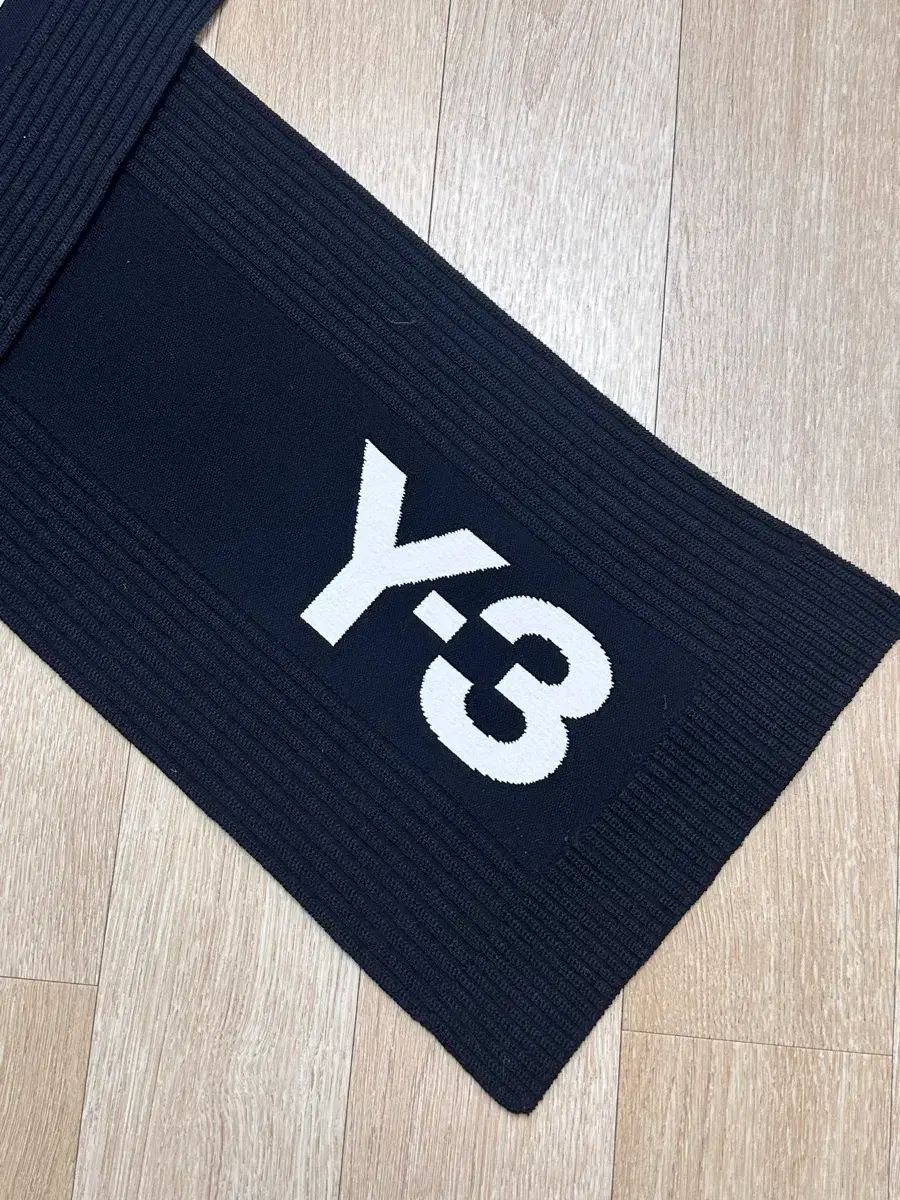 ヨウジヤマモト マフラー