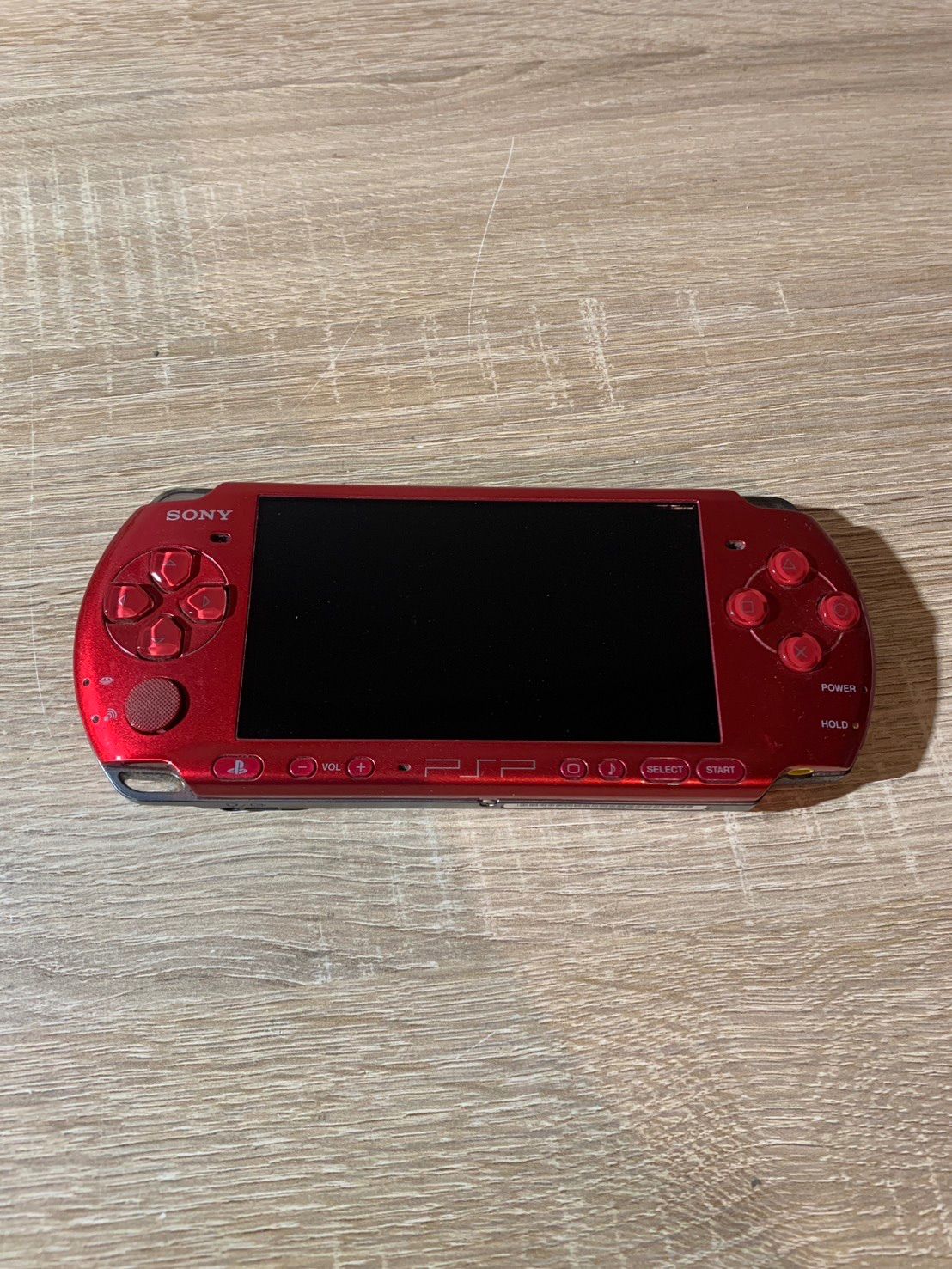 7589 PlayStation ポータブル PSP 3000 ラディアントレッド