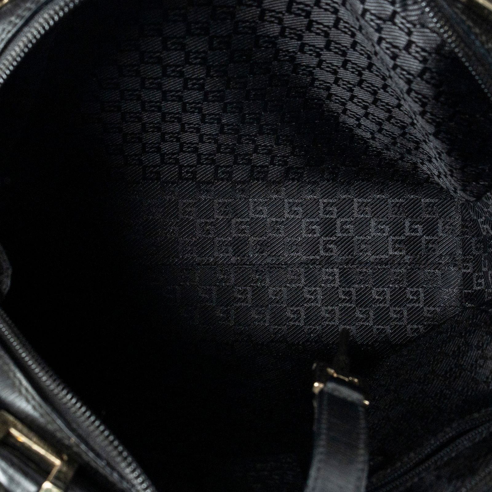 グッチジャッキー ドームバッグ黒テクスチャードレザーA