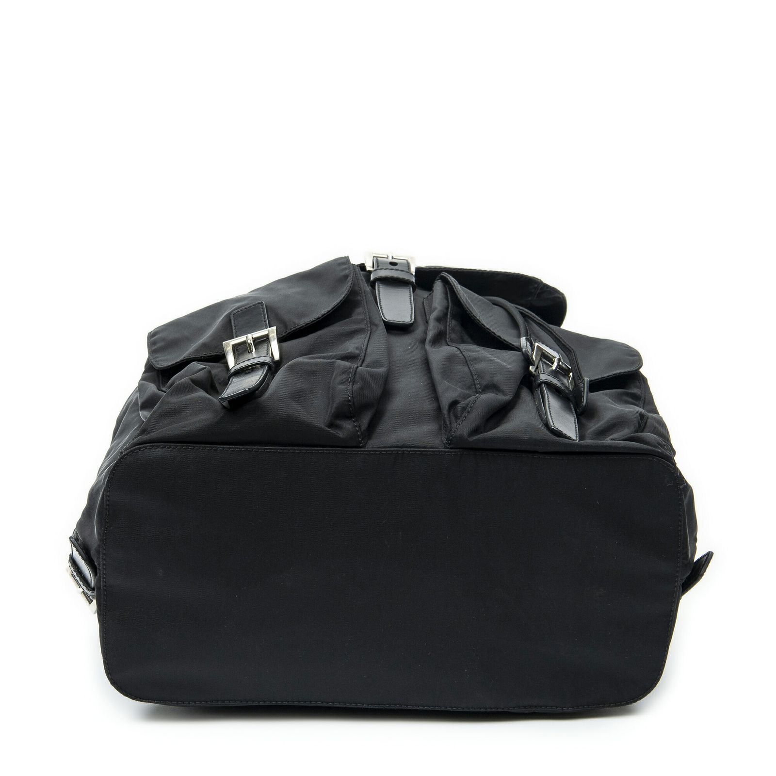 PRADA プラダ巾着フラップ