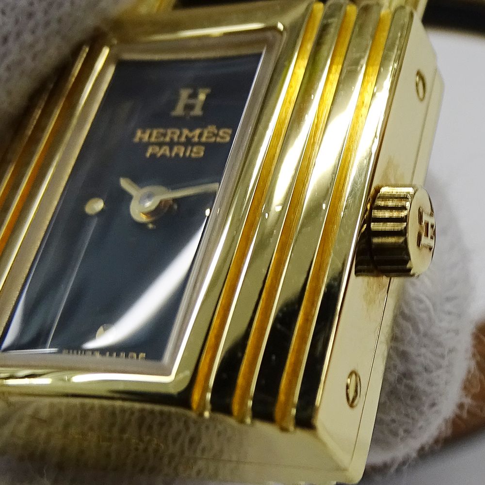 ゴールド ブラック