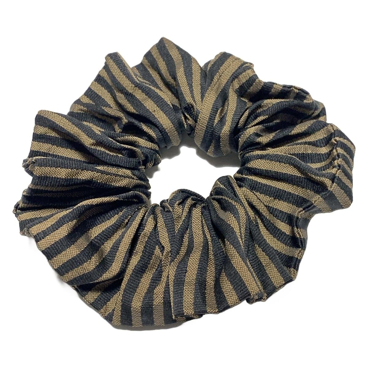 FENDI(フェンディ) シュシュ - 黒×ダークブラウン - メルカリ