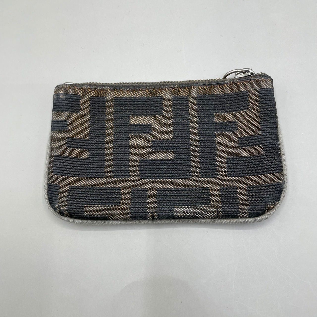 未使用箱タグ付き本物FENDI キーケース小銭ケースブラウン/ブラック 未使用箱タグ付き本物FENDI キーケース小銭ケースブラウン/ブラック 未