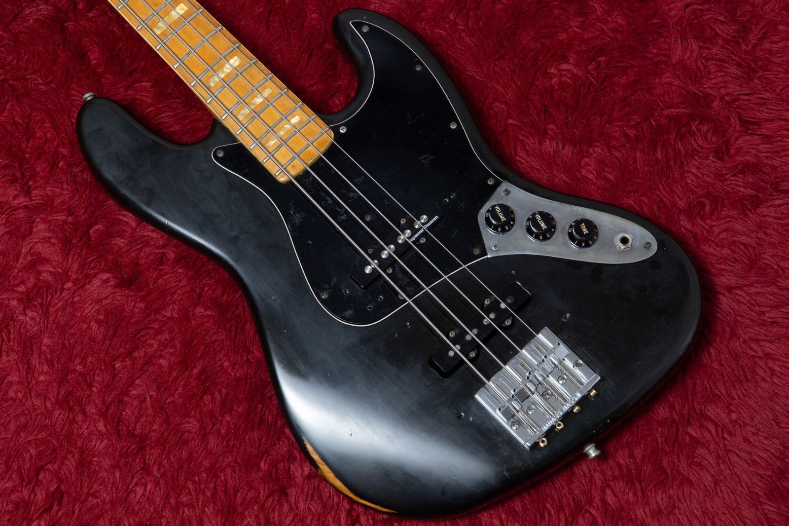 Fender | 1982 Jazz Bass BLK 4.940 kg S 852953 GIB横浜