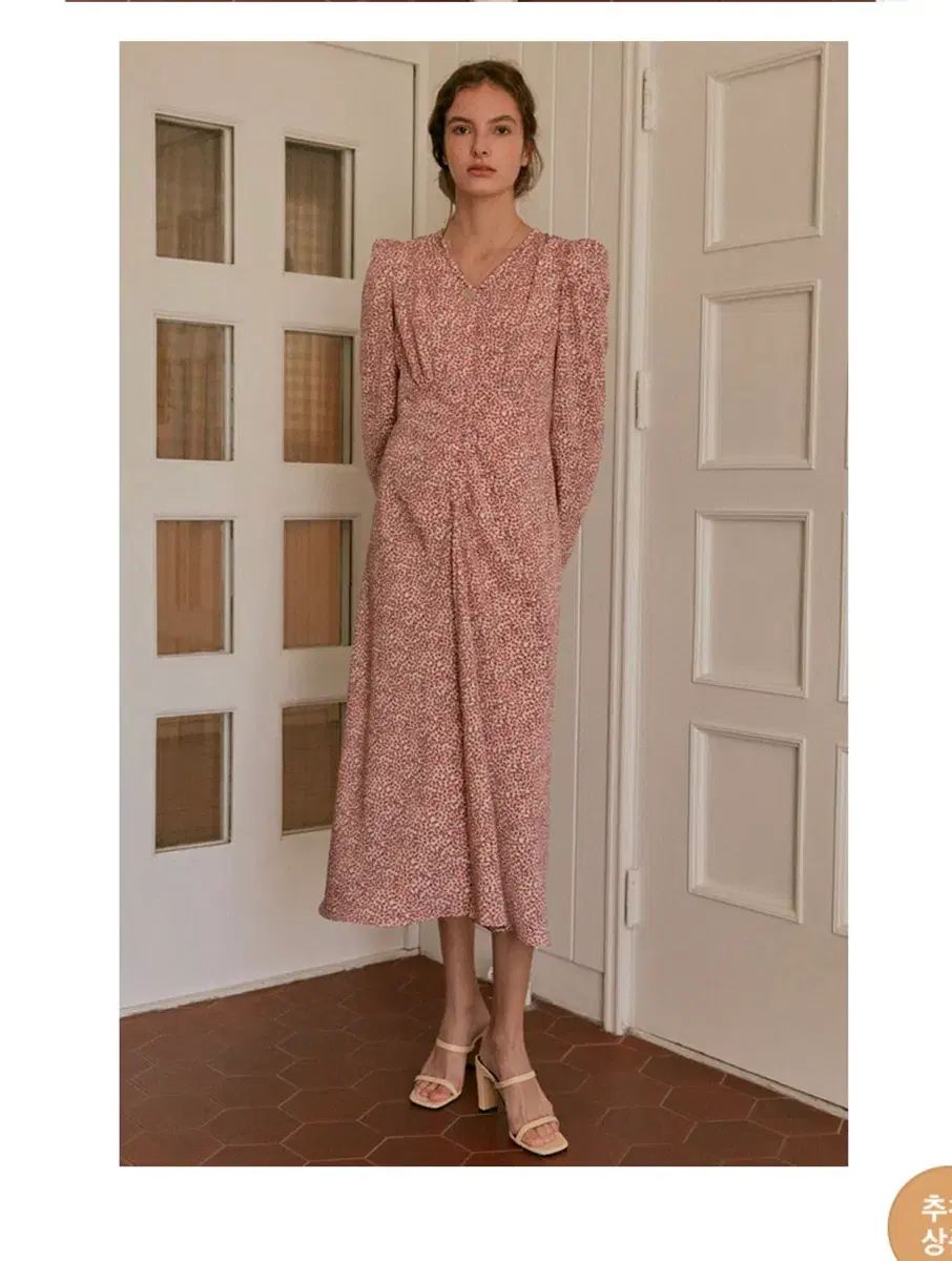 g_cut 잔フラワーパータン Vネック ONE PIECE 55