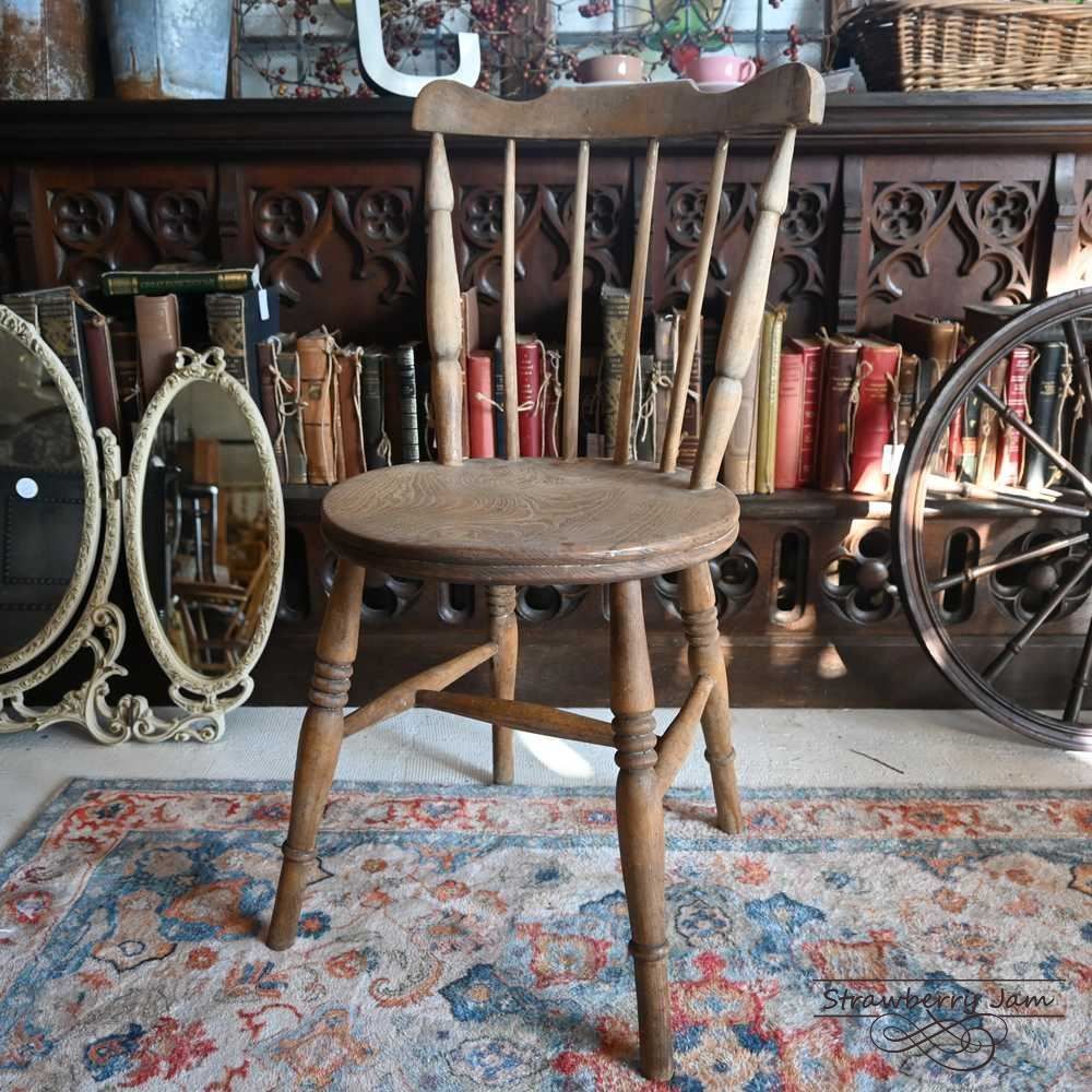 イギリスアンティーク 1920年頃 オーク材 イギリス アンティーク・チェスト antique80626