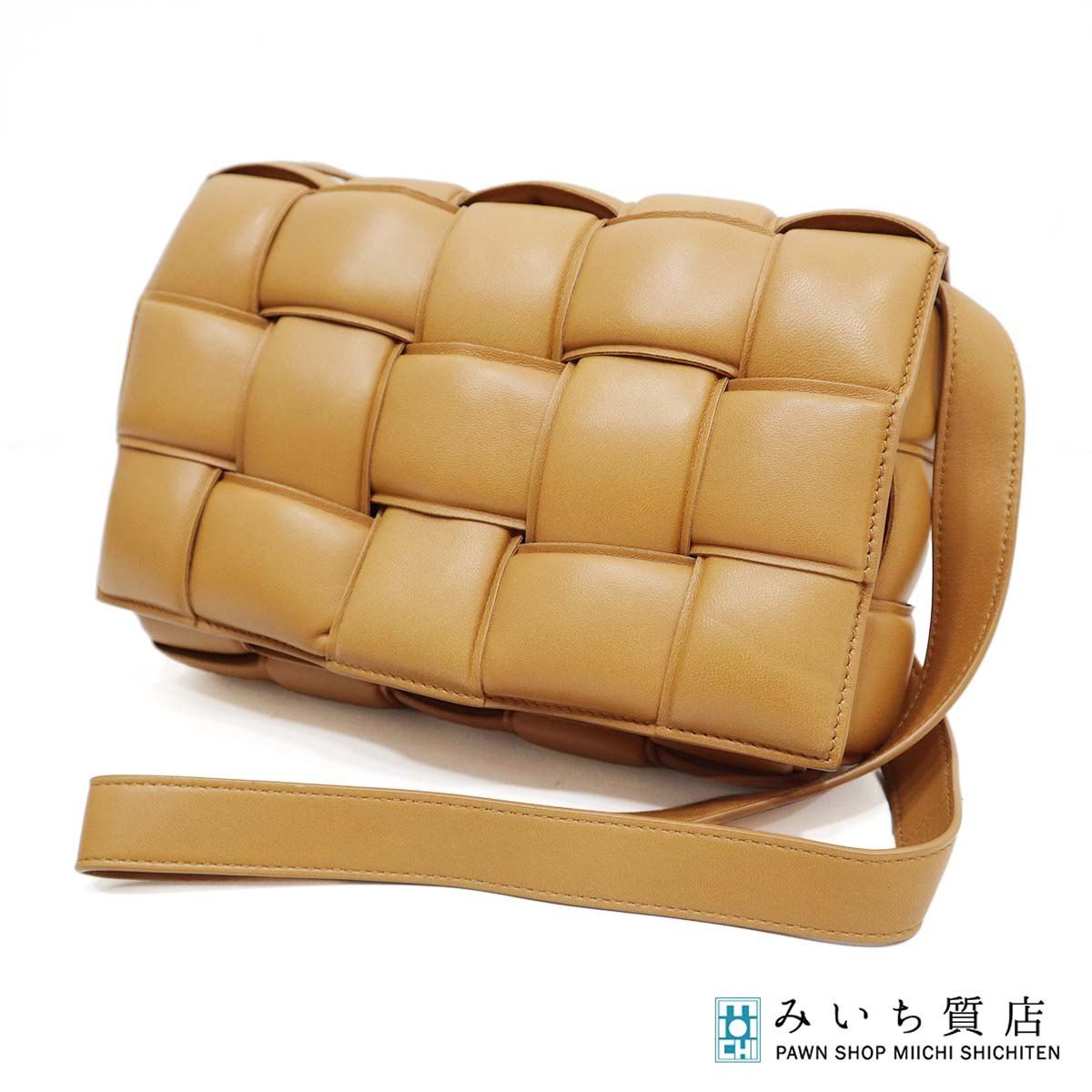 BOTTEGA VENETA ボッテガヴェネタ ショルダーバッグ パデッド カセット 717506 vcqr 1 2593 クロスボディバッグ 袋あり H 15421