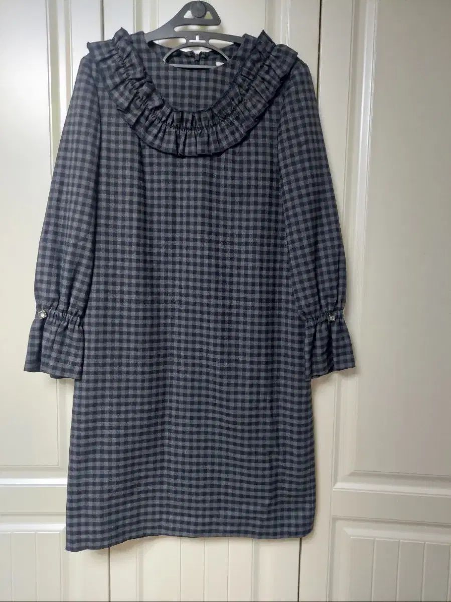 ジルバイジル スチュアート チェックフリルワンピース55