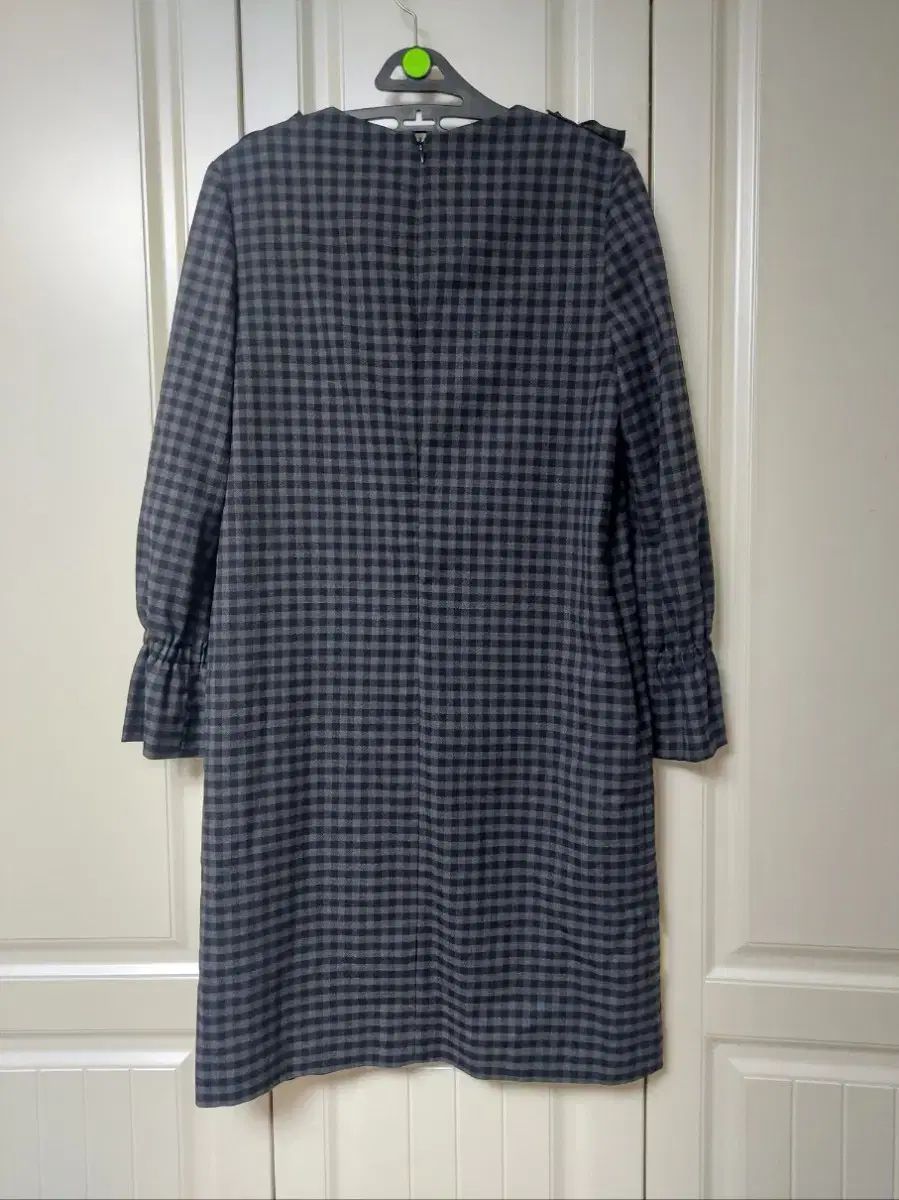 スチュアート チェックフリルワンピース55