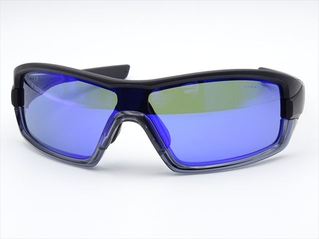 POLICE SWANS ポリス|スワンス SPL-V 11 U-U 28 P-113 偏光レンズ メーカー希望小売価格￥38 500 標準タイプ