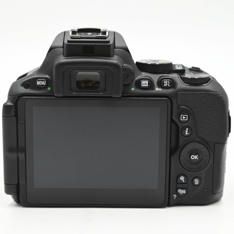  Nikon ニコン デジタル一眼レフカメラ D 5500 ボディー ブラック ショット数 デジタル一眼レフ デジタルカメラ
