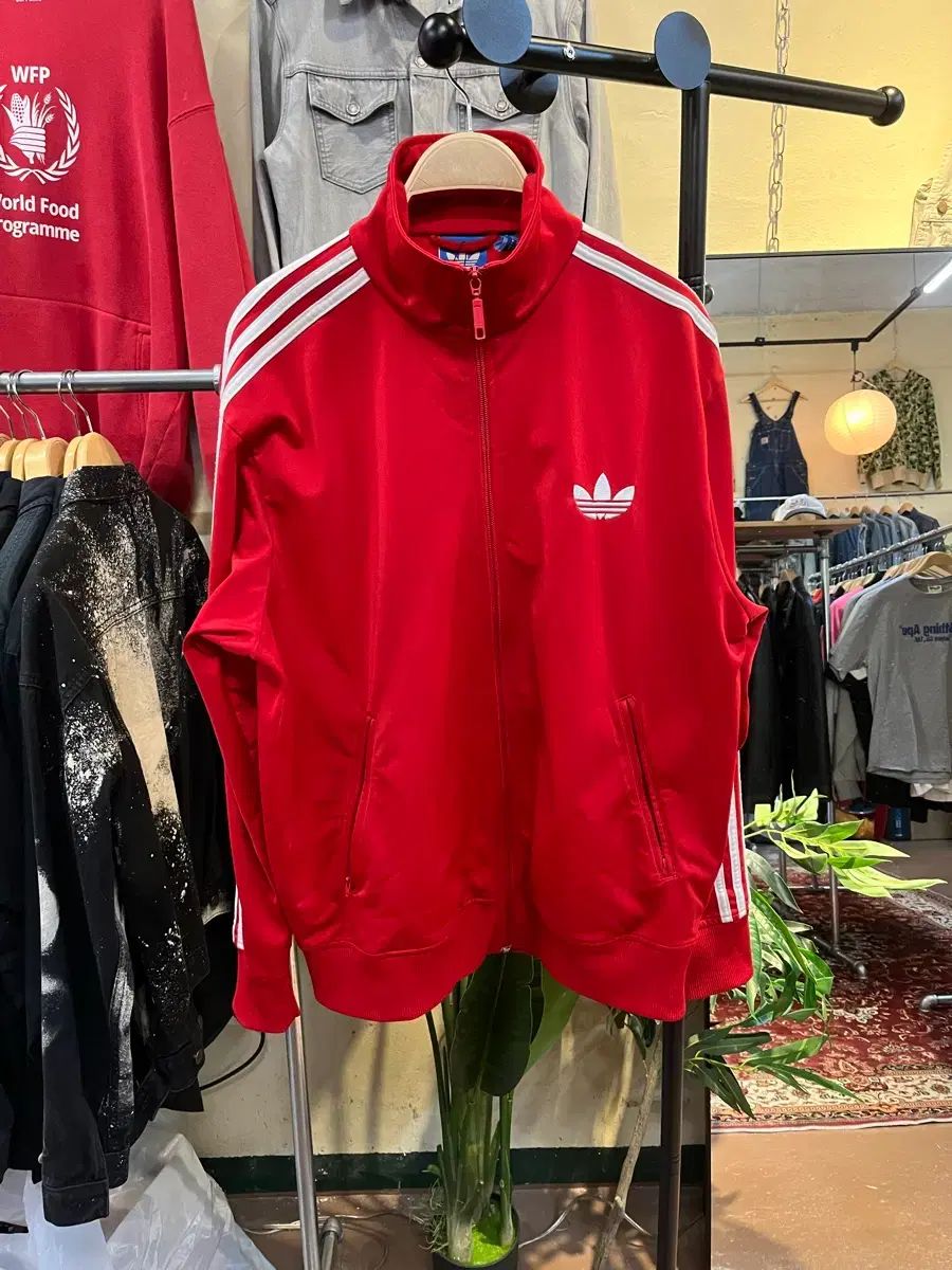 アディダス ファイヤーバード ジャージ レッド csz 245