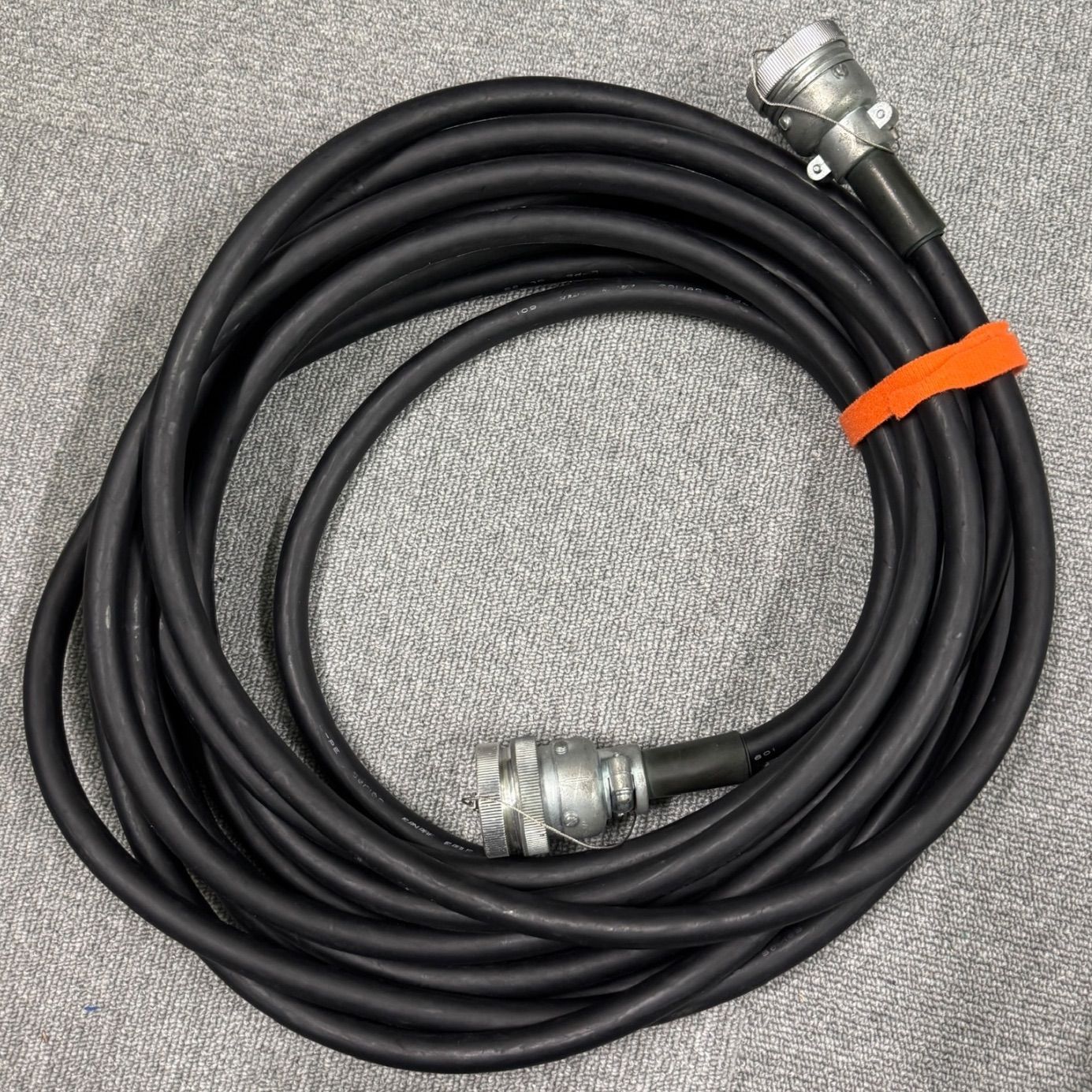 中古】CANARE 8chマルチケーブル 10m① - メルカリ