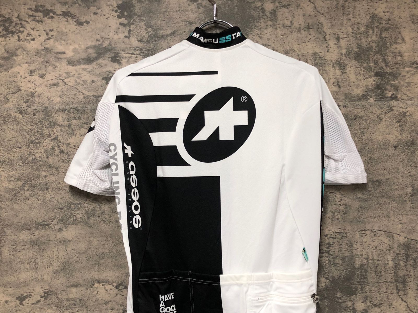 アソスassos ErlkoenigSS Jersey半袖サイクルジャージ白黒S JQ940 アソス ASSOS SS.mangusta_S7 半袖 サイクルジャージ 白 M