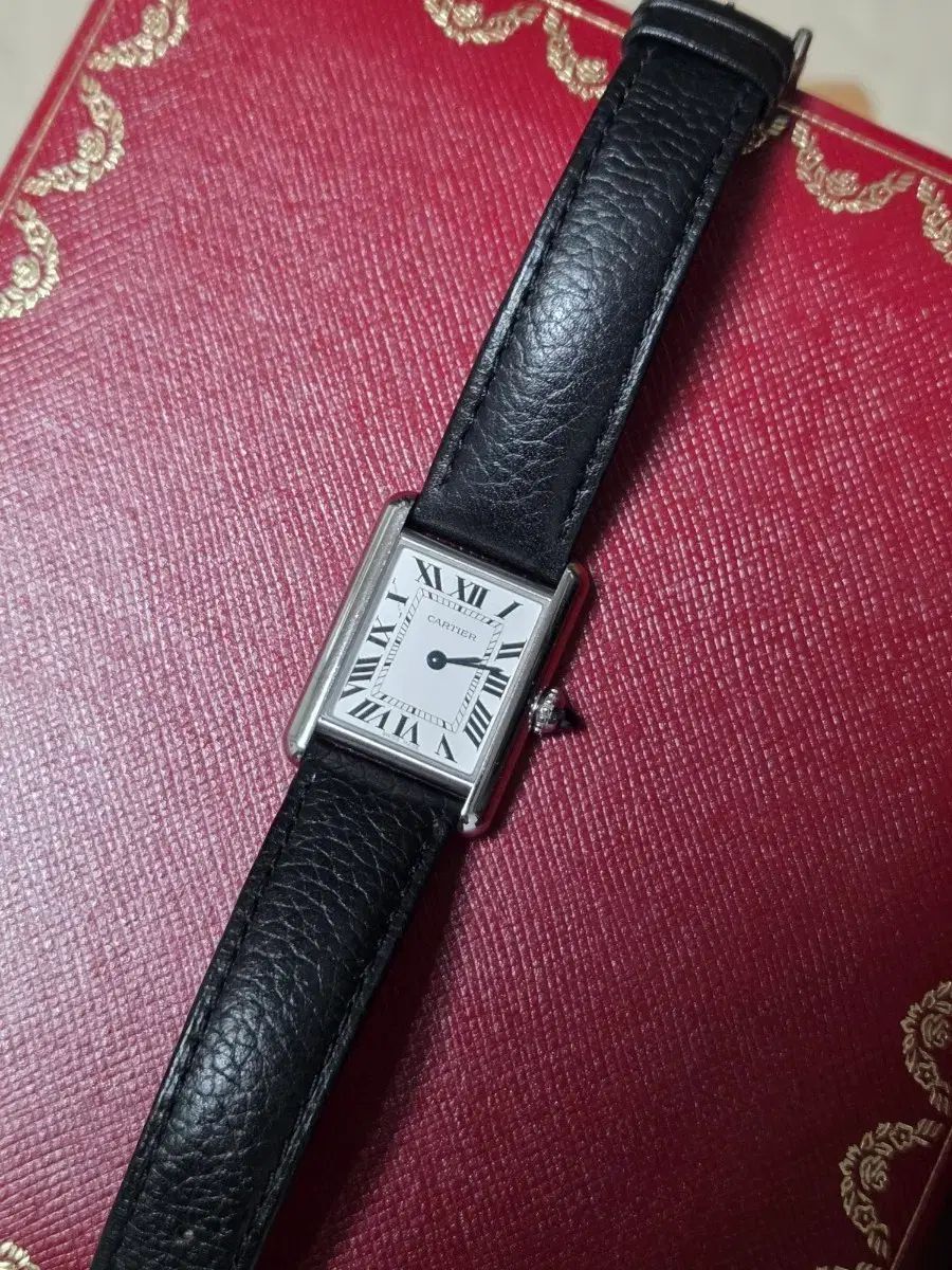 カルティエ タンク h 2 マスト スモール