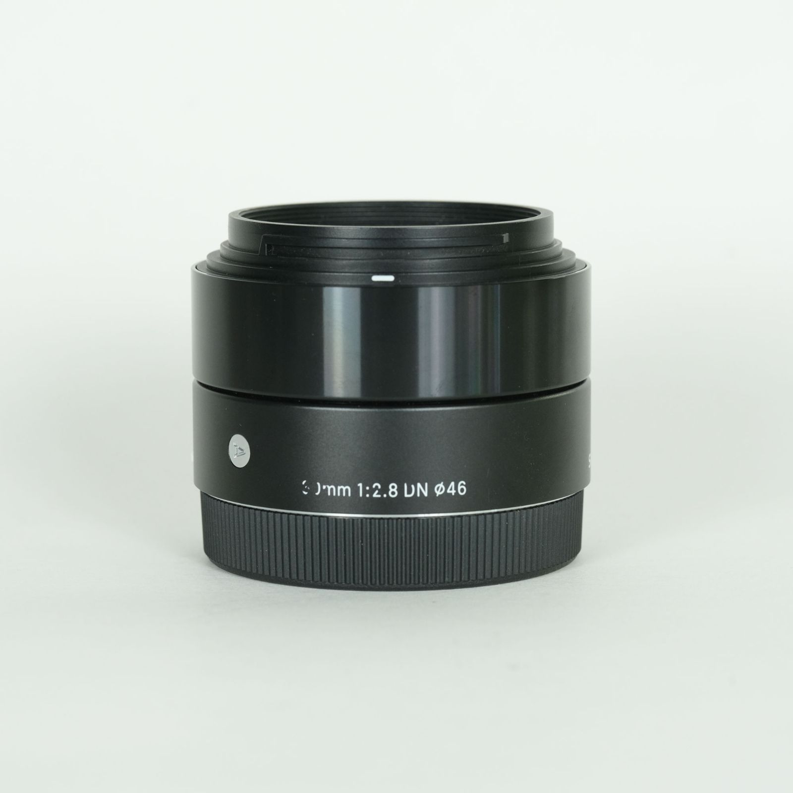 良品 | フィルター付] SIGMA A 30mm F2.8 DN (ソニーE用)ブラック