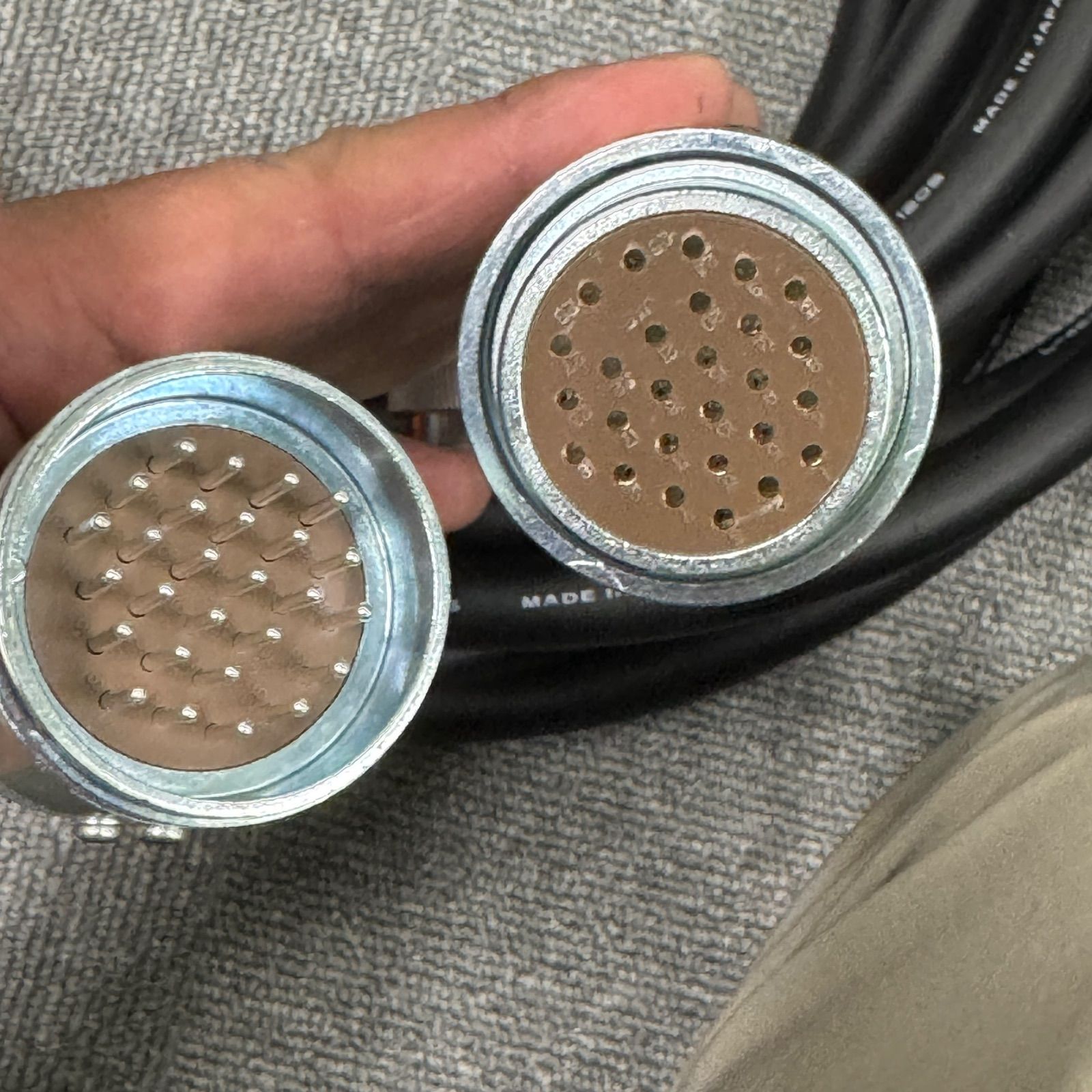  CANARE 8 chマルチケーブル 10 m その他 ケーブル コネクター