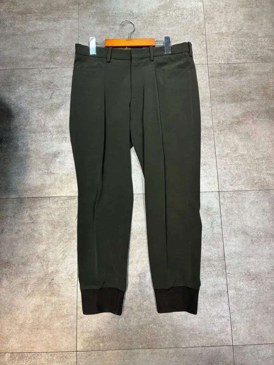 ニール バレット ジョガーパンツ 32