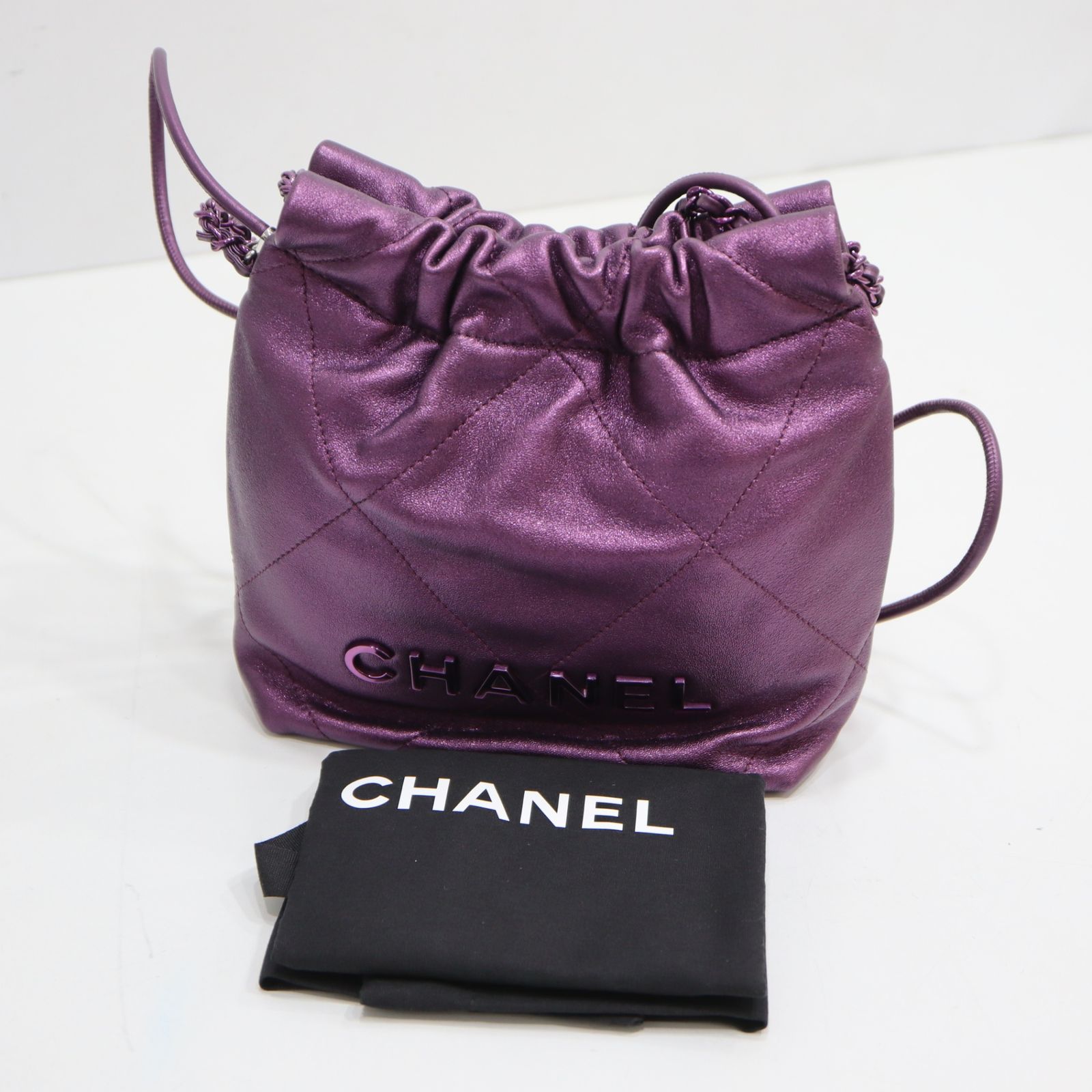 未使用 CHANEL シャネル CHANEL22 ミニ メタリック チェーンショルダー