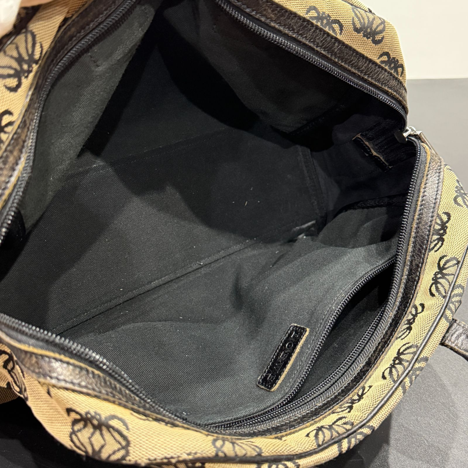 ロエベ ハンドバッグ