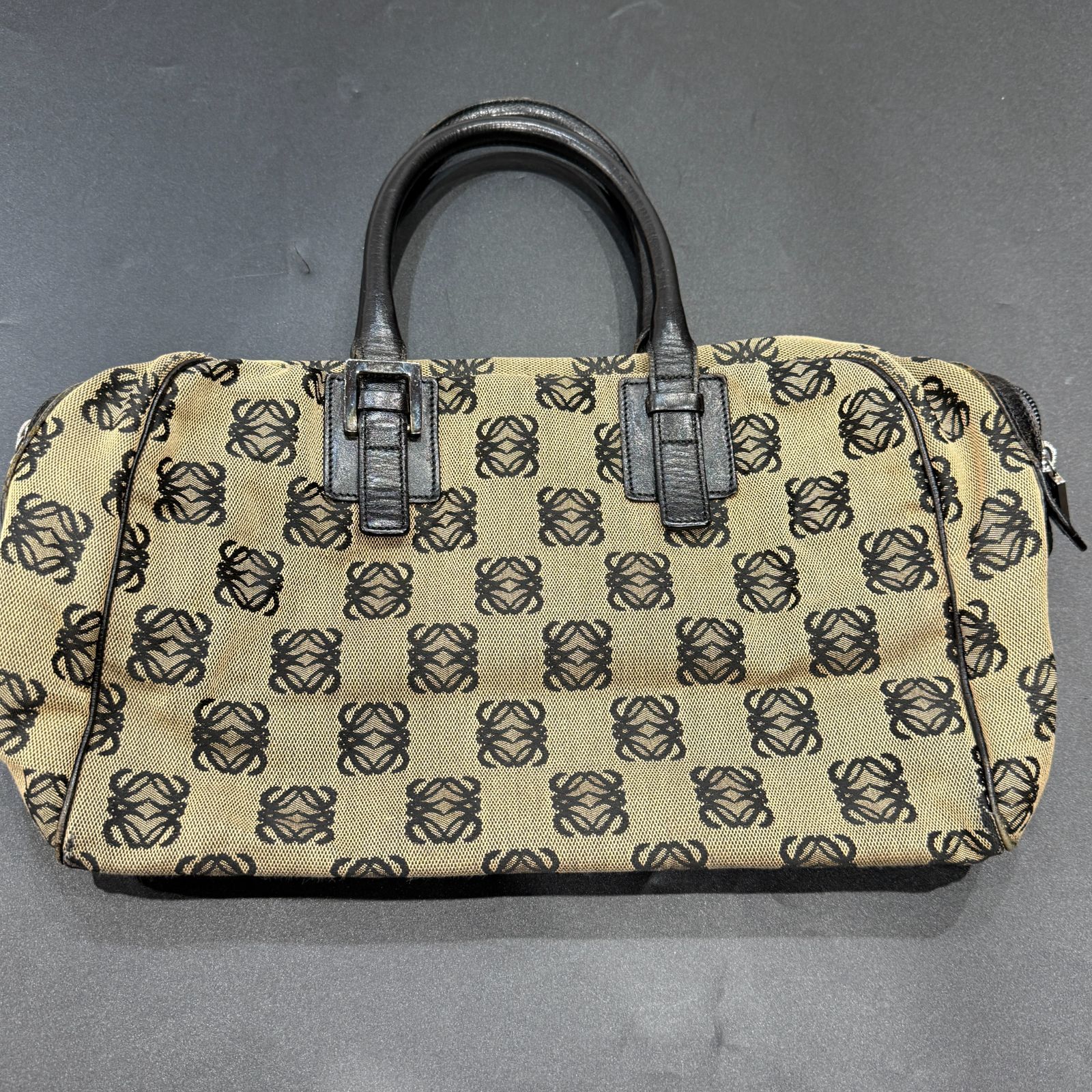 ロエベ ハンドバッグ